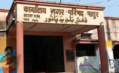 पतुर